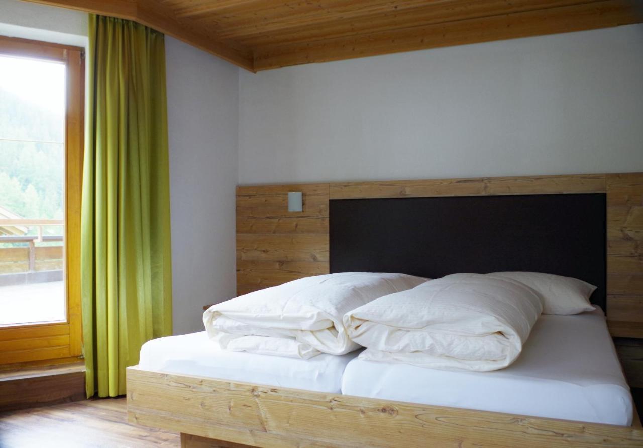 Hotel Edi Samnaun Pokoj fotografie